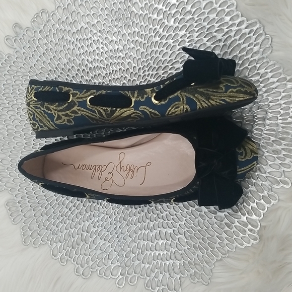 Libby Edelman Deep Blue Gold & Black Paisley Flat with Velvet Bow - Picture 3 of 7